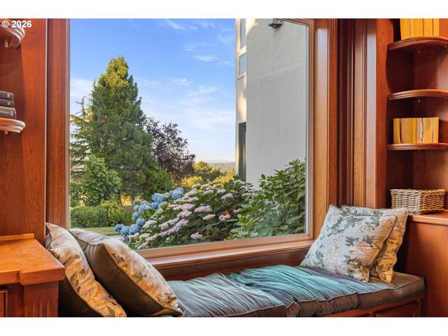 28306 Ne 24TH Ave, Ridgefield, WA 98642