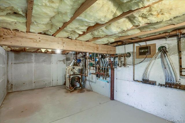 20 Overlook Drive, Call Listing Agent, PA 18405