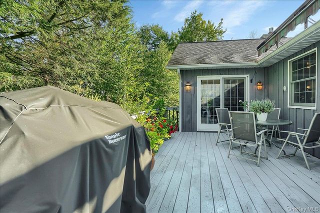 20 Overlook Drive, Call Listing Agent, PA 18405