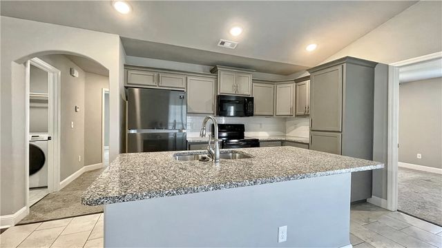 1702 S K Place, Rogers, AR 72756