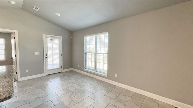 1702 S K Place, Rogers, AR 72756