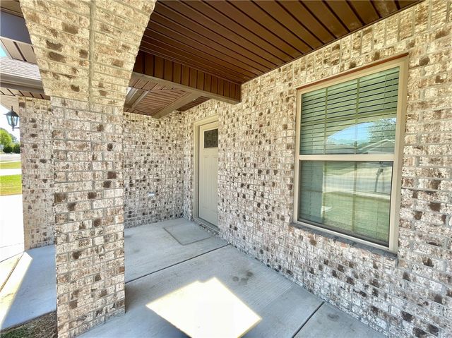 1702 S K Place, Rogers, AR 72756