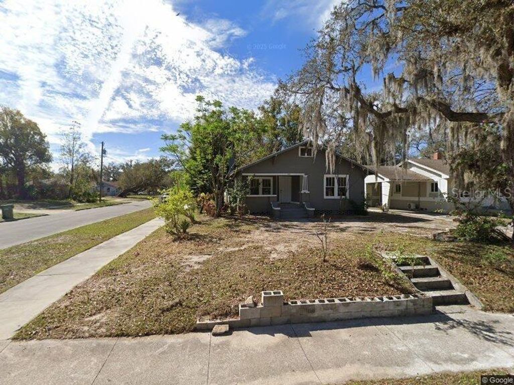 1803 HIGH STREET, Leesburg, FL 34748