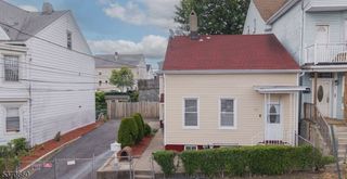 141 E 18Th St, Paterson City, NJ 07524