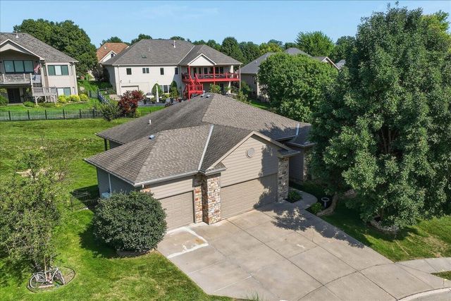 515 MONTEREY Circle, Council Bluffs, IA 51503