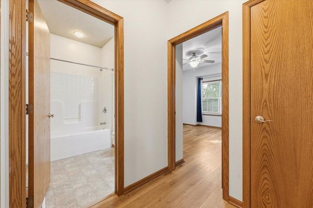 515 MONTEREY Circle, Council Bluffs, IA 51503