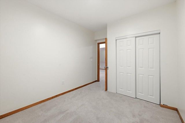 515 MONTEREY Circle, Council Bluffs, IA 51503