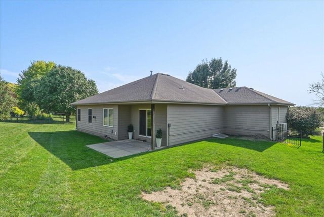 515 MONTEREY Circle, Council Bluffs, IA 51503