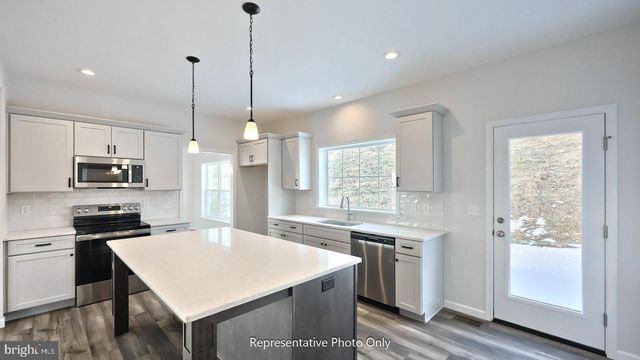 641 SUNSET BLVD, Annville, PA 17003