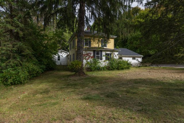 54952 Red Arrow Highway, Lawrence, MI 49064