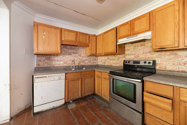 54952 Red Arrow Highway, Lawrence, MI 49064