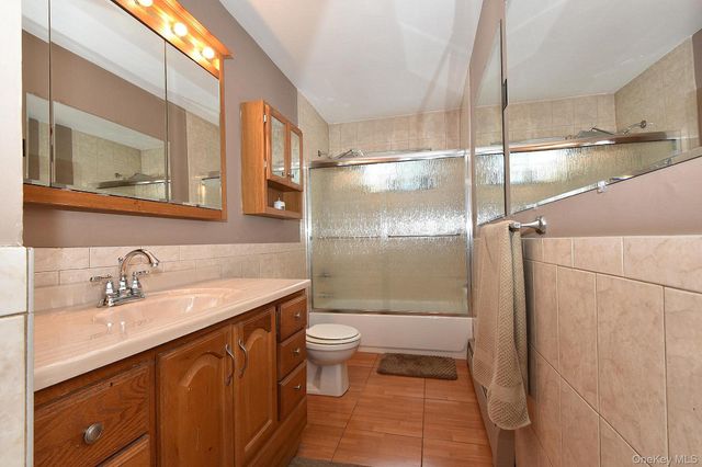 2224 Louis Kossuth Avenue, Ronkonkoma, NY 11779