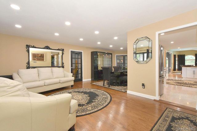 2224 Louis Kossuth Avenue, Ronkonkoma, NY 11779