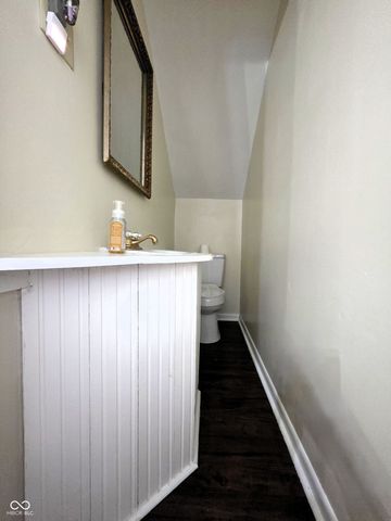 6908 Mendenhall Road, Indianapolis, IN 46221