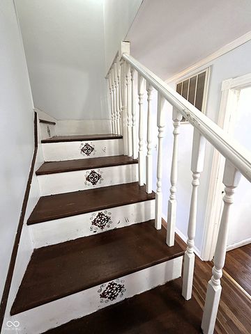 6908 Mendenhall Road, Indianapolis, IN 46221