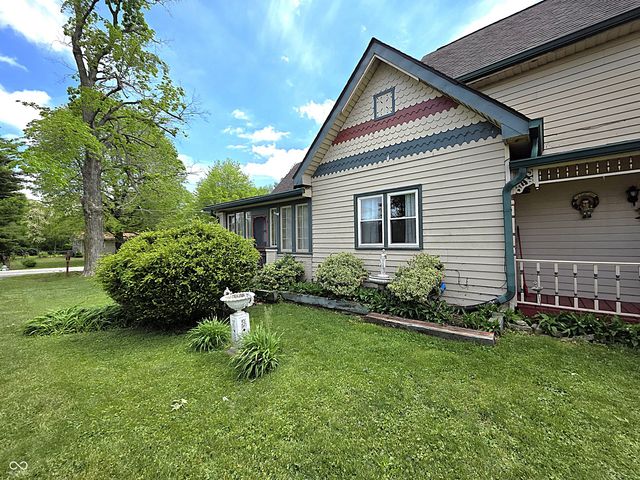 6908 Mendenhall Road, Indianapolis, IN 46221