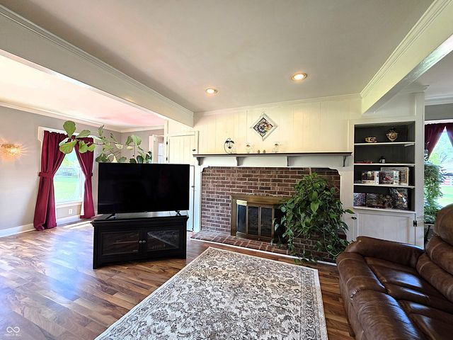 6908 Mendenhall Road, Indianapolis, IN 46221