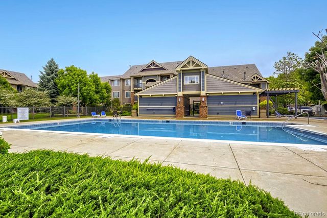 804 Summer Hawk Drive 5207, Longmont, CO 80504