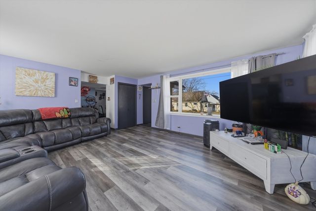 18309 Grant Street, Lansing, IL 60438