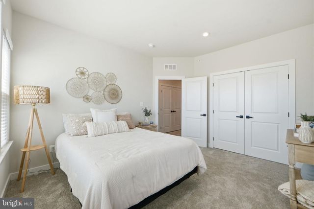 1612 KIRKMAN ST, Dumfries, VA 22026