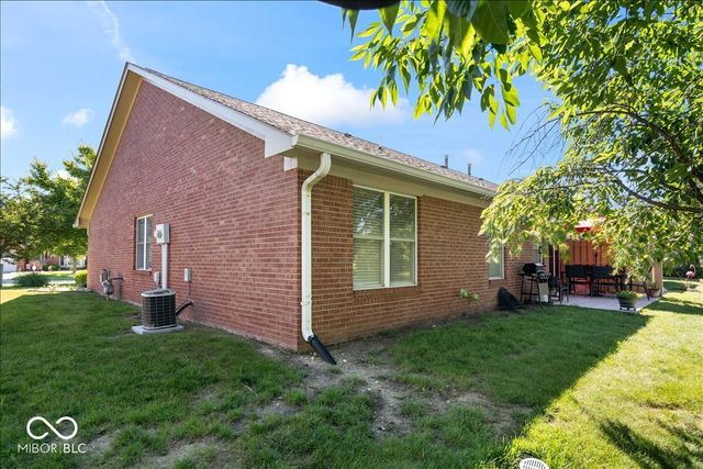 426 Waterford Lane, Avon, IN 46123