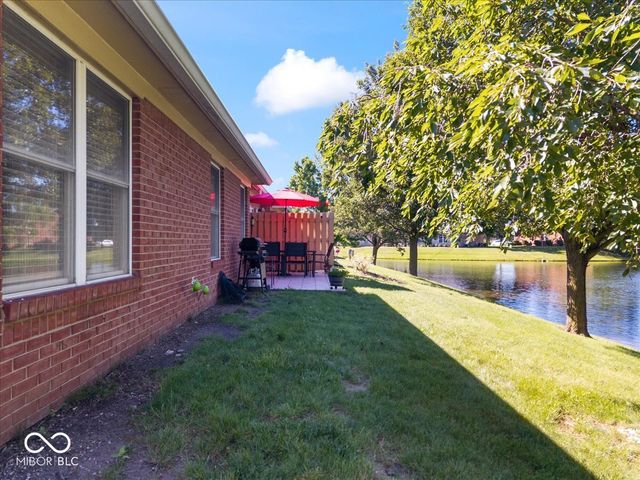 426 Waterford Lane, Avon, IN 46123