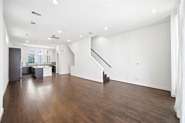 2108 Colorado Street, Houston, TX 77007