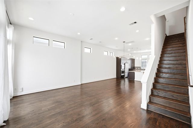 2108 Colorado Street, Houston, TX 77007