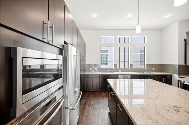 2108 Colorado Street, Houston, TX 77007