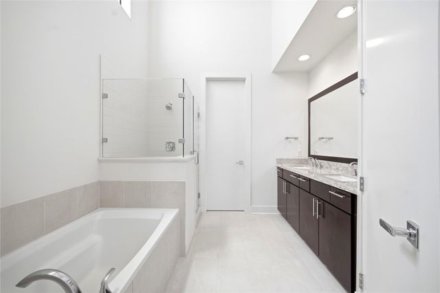 2108 Colorado Street, Houston, TX 77007