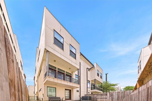 2108 Colorado Street, Houston, TX 77007