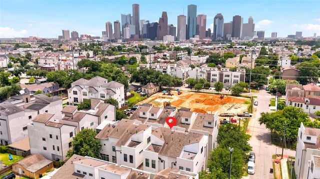 2108 Colorado Street, Houston, TX 77007
