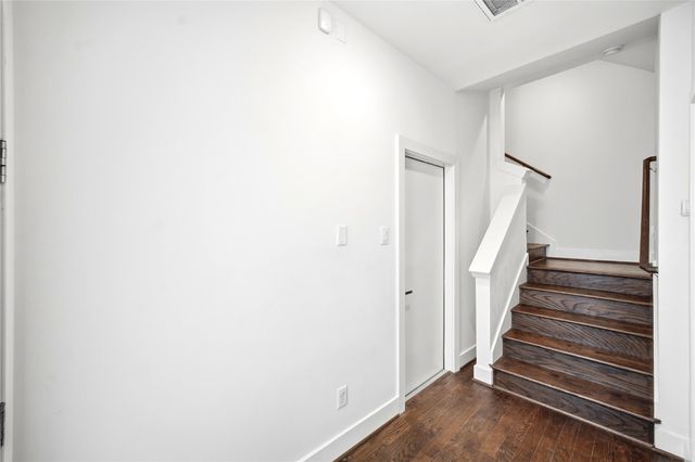 2108 Colorado Street, Houston, TX 77007