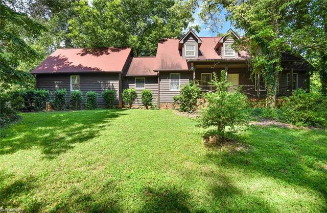 1927 Fleming Road, Greensboro, NC 27410