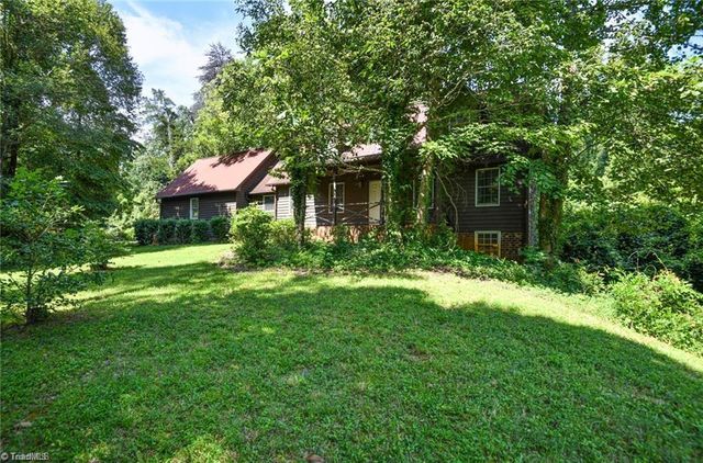 1927 Fleming Road, Greensboro, NC 27410