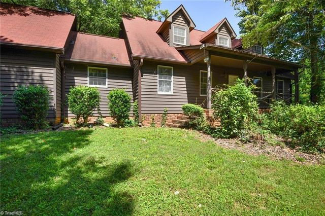 1927 Fleming Road, Greensboro, NC 27410