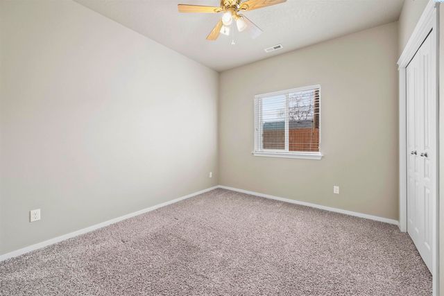 3742 Grant Loop, West Richland, WA 99353