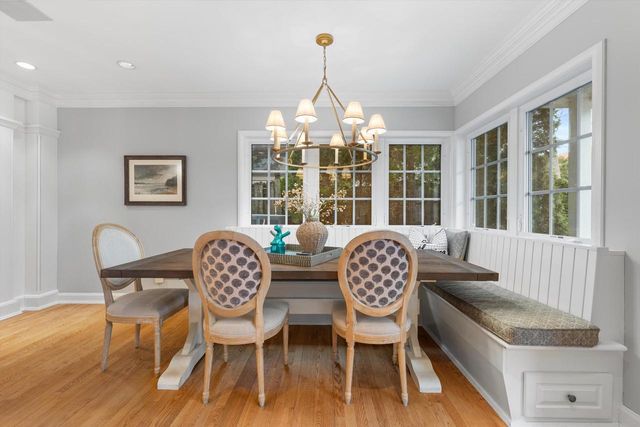 5050 Lake DRIVE, Whitefish Bay, WI 53217