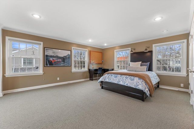 5050 Lake DRIVE, Whitefish Bay, WI 53217