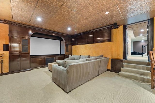 5050 Lake DRIVE, Whitefish Bay, WI 53217