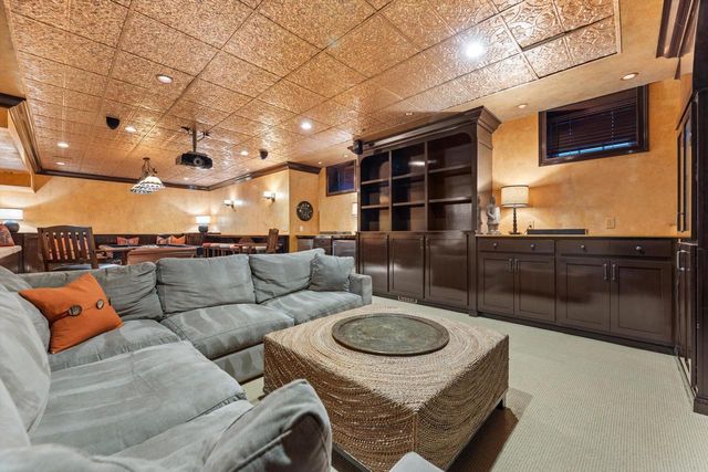 5050 Lake DRIVE, Whitefish Bay, WI 53217
