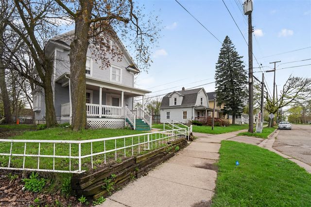 111 W Barnes Avenue, Lansing, MI 48910