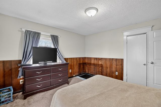 111 W Barnes Avenue, Lansing, MI 48910