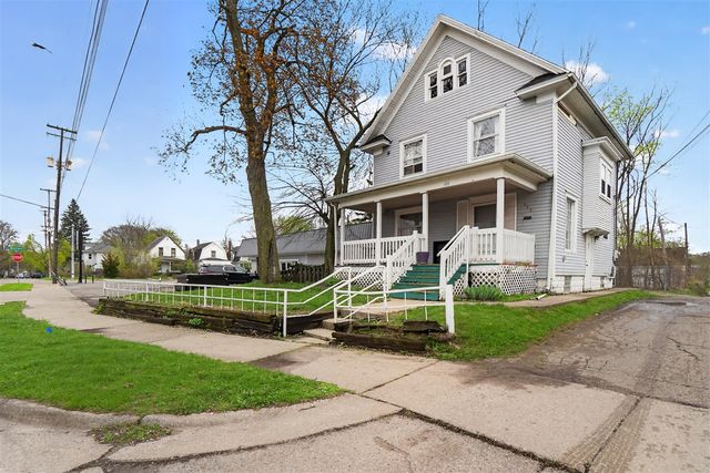 111 W Barnes Avenue, Lansing, MI 48910