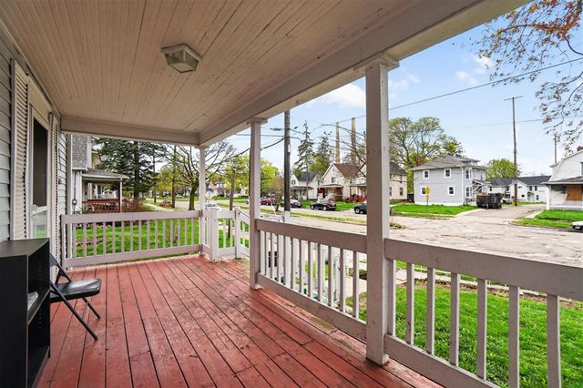 111 W Barnes Avenue, Lansing, MI 48910