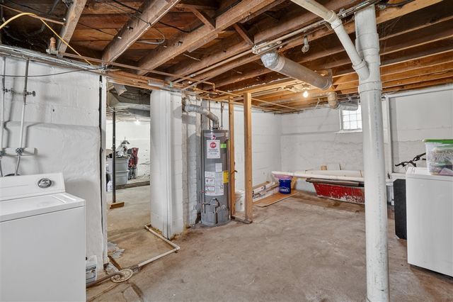 111 W Barnes Avenue, Lansing, MI 48910