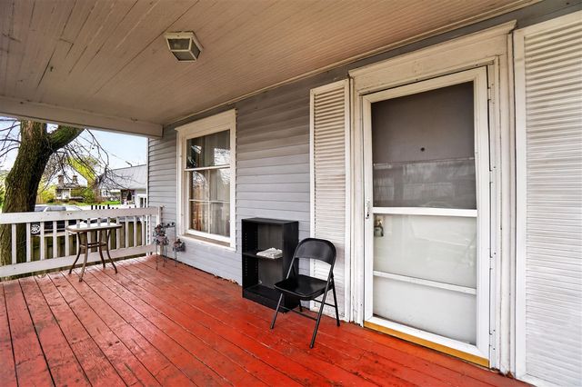 111 W Barnes Avenue, Lansing, MI 48910