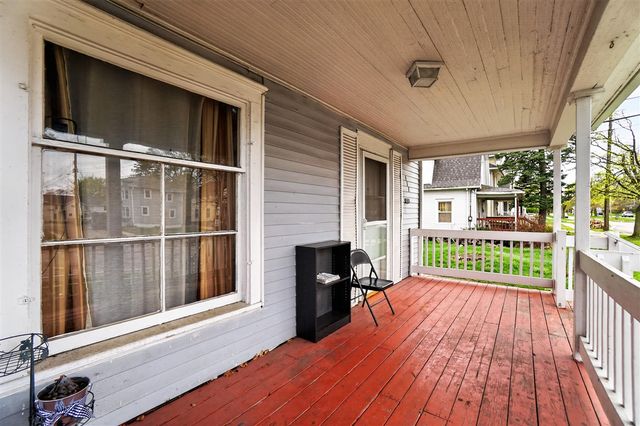 111 W Barnes Avenue, Lansing, MI 48910