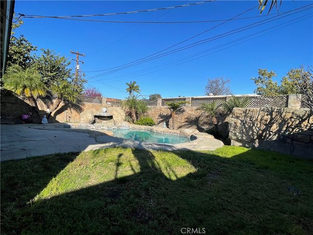 10246 Julius, Downey, CA 90241