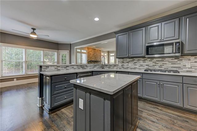 2745 Lenox Road NE 5, Atlanta, GA 30324